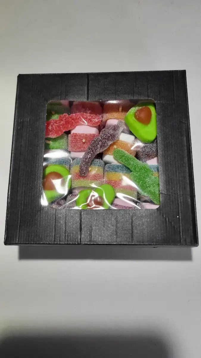 Plateau de sushis en bonbons